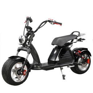 M6 Şehir Coco Yetişkin Elektrikli Scooter 18 İnç Yağ Lastik 3000W Güçlü Motor 60V30AH 70KM/H Alüminyum Jantlı